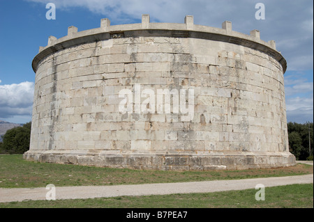 Mausoleo di Lucius Munatius Plancus Foto Stock