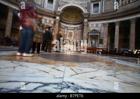 Interno del Pantheon di Roma, Italia Foto Stock