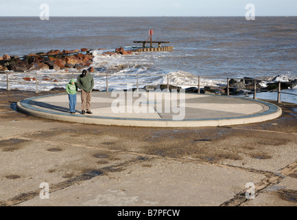 Euroscope si Ness punto Lowestoft Suffolk in Inghilterra La Gran Bretagna s la maggior parte dei punti da est Foto Stock