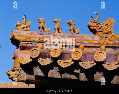 Città proibita tempio gargoyles roof sun Pechino Cina piastrelle dettaglio Foto Stock