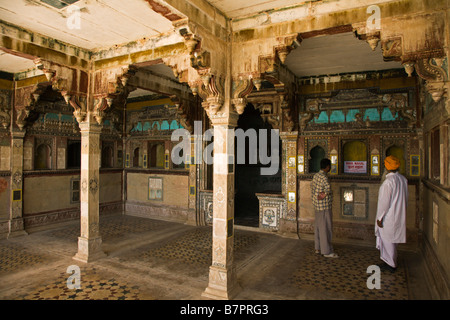 Il dipinto di Phool Mahal costruì da Rao Raja Bhoj Singh nel 1585 1607 in Bundi Palace Foto Stock