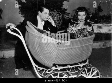 Portando il Baby Anno: 1938 USA Katharine Hepburn, Cary Grant Direttore: Howard Hawks Foto Stock