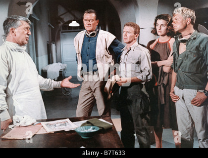 HATARI HATARI Anno: 1962 USA John Wayne, pulsanti rossi, Elsa Martinelli, Hardy Krüger Direttore: Howard Hawks Foto Stock