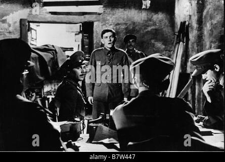 Re e Paese Anno: 1964 - UK Dirk Bogarde, Tom Courtenay Direttore: Joseph Losey Foto Stock