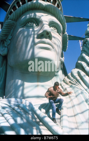 Rémo sans arme est dangereux Remo Williams: l'avventura ha inizio anno: 1985 USA Fred Ward Director: Guy Hamilton Foto Stock