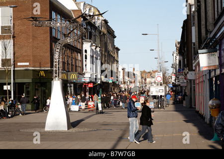 La high street area dello shopping Lowestoft Suffolk in Inghilterra Foto Stock