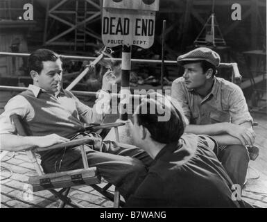 William Wyler William Wyler William Wyler Anno: Direttore - Joel McCrea, sur le tournage sul set di 'Rue sans problema', 'Dead" di fine anno: 1937 USA Direttore: William Wyler Foto Stock