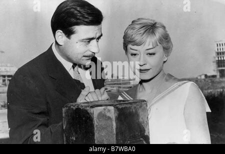 Le notti di Cabiria le notti di Cabiria Anno: 1957 Italia / Francia Giulietta Masina, François Périer Direttore : Federico Fellini Foto Stock