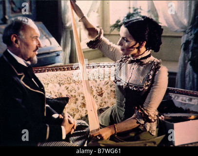 Una bambola House Anno: 1973 Direttore del Regno Unito: Patrick Garland Sir Ralph Richardson, Claire Bloom Foto Stock