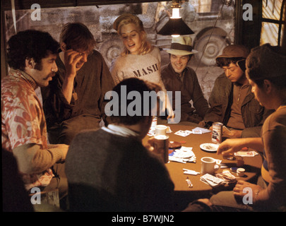 M.A.S.H. Anno: 1970 USA Donald Sutherland, Elliott Gould, Sally Kellerman, Tom Skerritt Regista: Robert Altman Golden Palm Cannes 1970 Foto Stock