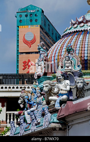 Tempio Hindu Sri Mariamman Chinatown di Singapore Foto Stock