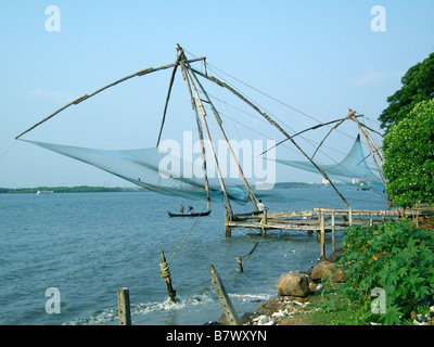 Cinese di reti da pesca a Fort Cochin, Kerala, India Foto Stock