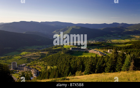Panoramica di Villard de Lans ski resort Foto Stock