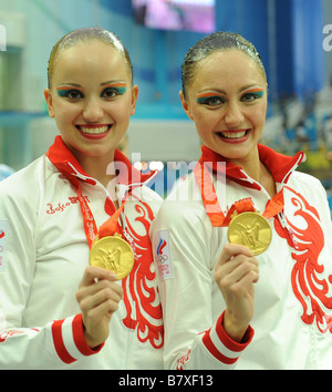 L R Anastasia Ermakova Anastasia Davydova RUS 20 AGOSTO 2008 nuoto sincronizzato Anastasia Ermakova Anastasia Davydova della Rus Foto Stock