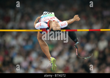 Toru Suzuki JPN 14 settembre 2008 Atletica Pechino 2008 Giochi Paralimpici Mens Salto in alto F44 46 finale allo stadio di natonal Pechino Cina Foto di Akihiro Sugimoto AFLO SPORT 1080 Foto Stock