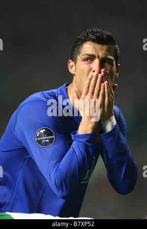 Cristiano Ronaldo uomo U novembre 5 2008 calcio UEFA Champions League Gruppo e tra il Celtic 1 1 Manchester United al Celtic Park Glasgow Scozia Foto di YUTAKA AFLO SPORT 1041 Foto Stock