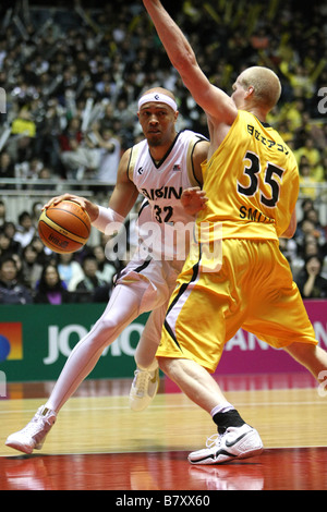 JR Sakuragi Sea Horses 12 gennaio 2009 Basket imperatori 84CUP settantacinquesimo imperatrice CUP tutto il Giappone campionato di pallacanestro del Mens 2009 partita finale tra AISIN cavallucci marini 65 48 HITACHI Sunrockers al 1° Yoyogi Palestra Tokyo Giappone Foto di Akihiro Sugimoto AFLO SPORT 1080 Foto Stock