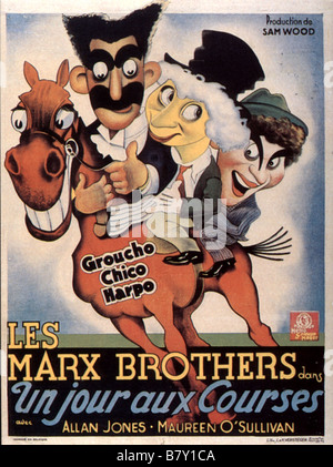 Una giornata di gare Anno: 1937 USA Direttore: Sam Wood Marx Brothers Movie poster (Fr) Foto Stock