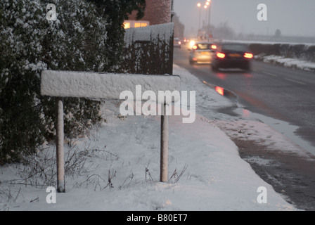 Insolitamente neve pesante nel derby il 2 febbraio 2009 causando interruzioni del trasporto. Foto Stock