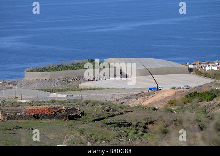 Piantagione di banane sotto i coperchi di compensazione sulla costa meridionale di Tenerife Isole Canarie Foto Stock