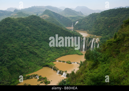 Nove Draghi Luoping cascata nella provincia dello Yunnan in Cina Foto Stock