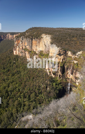 Vista del velo nuziale cade dal Govetts Leap Lookout Blue Mountains Nuovo Galles del Sud Australia Foto Stock