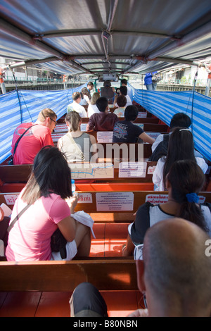 Khlong Saen Saep Canal Express servizio barca Bangkok in Thailandia Foto Stock