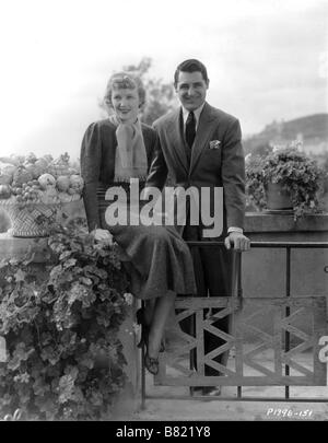 Cary Grant Cary Grant Cary Grant e sua moglie Virginia Cherrill a casa a Hollywood Foto Stock