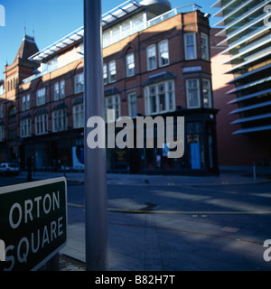 Il teatro di curva a Orton parte quadrata del quartiere culturale di Leicester Foto Stock