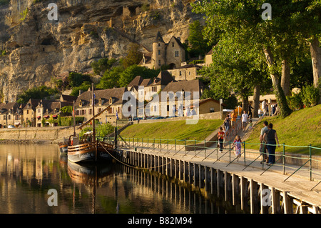 La Roque Gageac Dordogne Francia Foto Stock