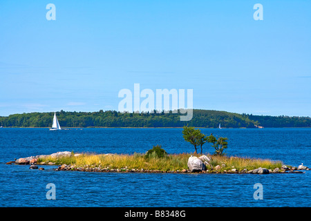 La Svezia arcipelago di Stoccolma delle barche a vela e isole Foto Stock