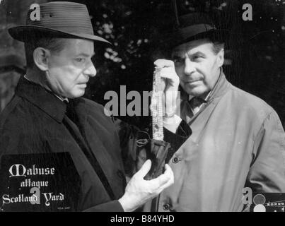 Mabuse attaque Scotland Yard Scotland Yard jagt dottor Mabuse / Scotland Yard nel perseguimento del dottor Mabuse Année : 1963 - Germania ovest Wolfgang Preiss Direttore : Paolo può Foto Stock