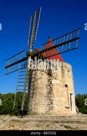 Alphonse Daudet il mulino a vento a Fontvieille, Francia Foto Stock