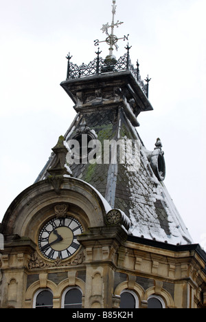 In inverno la neve colpisce in Tiverton Devon Foto Stock