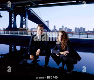 Les esperti Manhattan CSI : NY / "CSI : new york' TV-Serie 2004 usa (stagione 1) Gary Sinise e Melina Kanakaredes Foto Stock