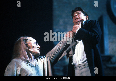 Résurrection de frankeinstein Frankenstein Unbound Année : 1990 - USA Nick Brimble, John Hurt Direttore : Roger Corman Foto Stock