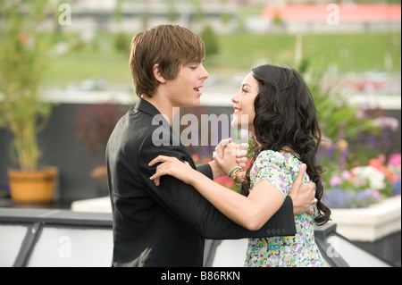 High School Musical 3 : nos anno s lycée High School Musical 3: Senior Year 2008 - USA Zac Efron, Vanessa Anne Hudgens Direttore : Kenny Ortega Foto Stock