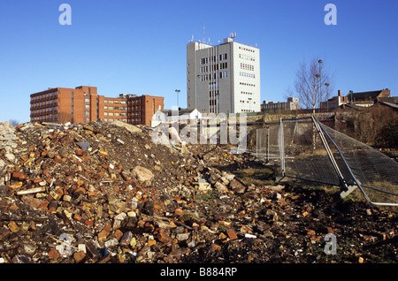 Gli edifici demoliti e devastazione urbana nella zona Brownbelt in attesa di sviluppo in Hanley Stoke-on-Trent Staffordshire Foto Stock