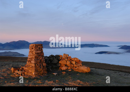 Alba sul Clough testa con Coledale Hills in background Lake District inglese Cumbria Foto Stock