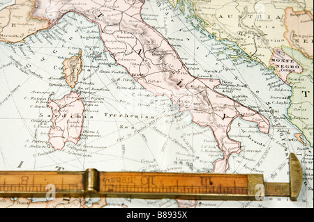 L'annata 1907 Copyright scaduto Mappa di Europa e Asia Foto Stock