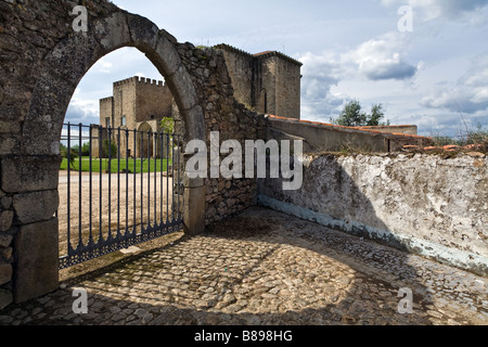 Flor da Rosa monastero. Apparteneva ai Cavalieri Ospitalieri o Ordine di Malta come è anche noto. Locanda storica del Portogallo. Foto Stock