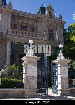 Cancello di ingresso al palazzo di Sara Braun Punta Arenas Cile Patagonia Foto Stock