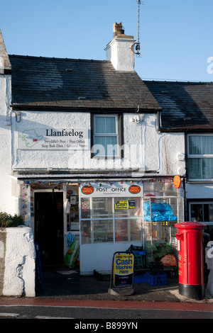 Village Street Llanfaelog, Anglesey, Galles del Nord Foto Stock