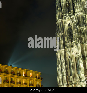 Kölner Dom e Dom hotel a Colonia, Germania Foto Stock