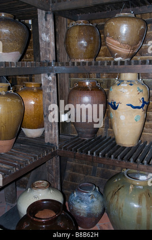 Malacca Malaysia stoviglie di terracotta in ceramica Foto Stock