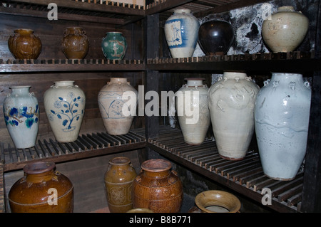 Malacca Malaysia stoviglie di terracotta in ceramica Foto Stock
