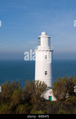 Trevose Head Lighthouse e sirena antinebbia, vicino a Padstow, Cornwall, Regno Unito. Foto Stock