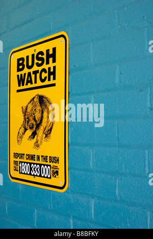 Bush guarda la prevenzione della criminalità segno Australia Foto Stock