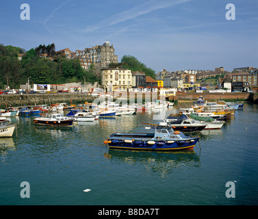 Folkestone Harbour ca.1990, Kent, Regno Unito. Foto Stock