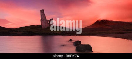 Castello Ardvreck tramonto sul Loch Assynt, Scozia Foto Stock